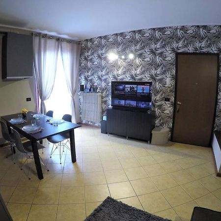 Ferienwohnung Casa Di Mirco - Ampio E Moderno Bilocale Castenedolo Exterior foto
